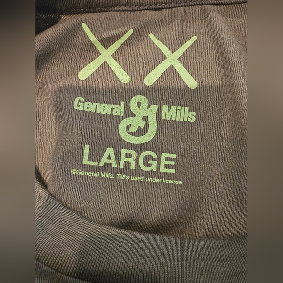 NWOT KAWS x General Mills Monsters Cereal “Frute Brute” T-Shirt - Picture 4 of 4